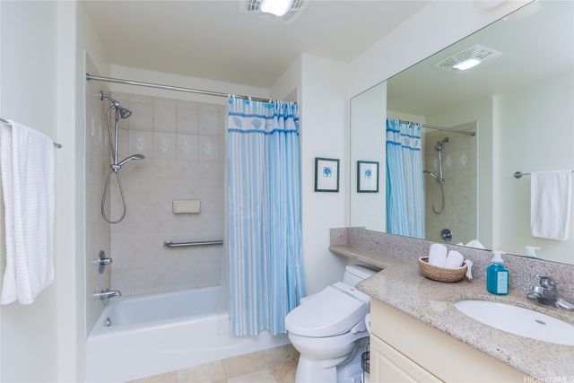 520 Lunalilo Home Road 8404, Honolulu, HI 96825