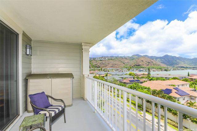 520 Lunalilo Home Road 8404, Honolulu, HI 96825