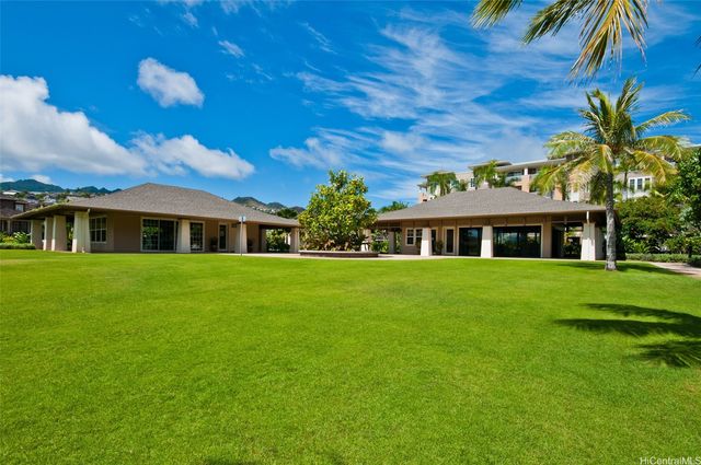 520 Lunalilo Home Road 8404, Honolulu, HI 96825