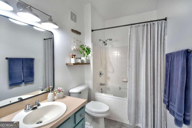 1704 Frederica Road 701, St. Simons, GA 31522