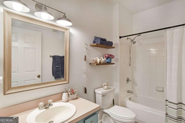 1704 Frederica Road 701, St. Simons, GA 31522