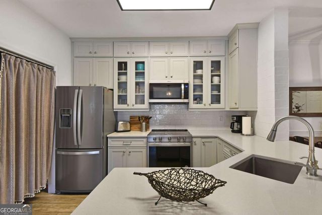 1704 Frederica Road 701, St. Simons, GA 31522