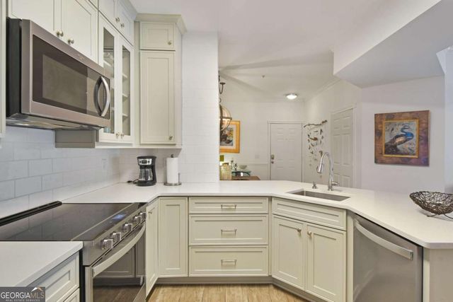 1704 Frederica Road 701, St. Simons, GA 31522