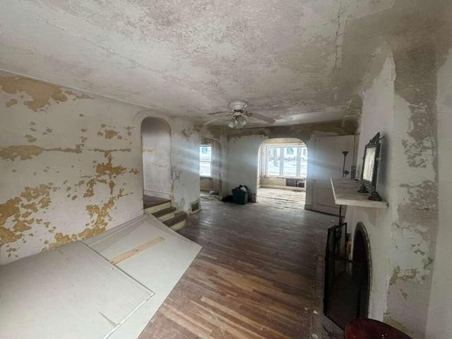 1320 6th Street, Muskegon, MI 49441