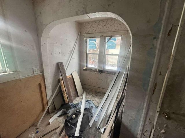 1320 6th Street, Muskegon, MI 49441