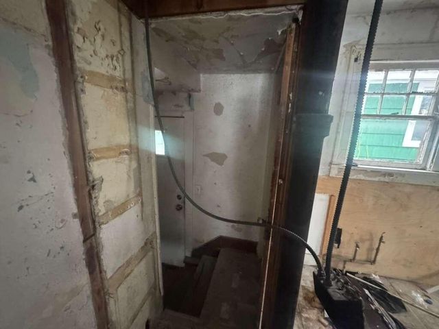 1320 6th Street, Muskegon, MI 49441