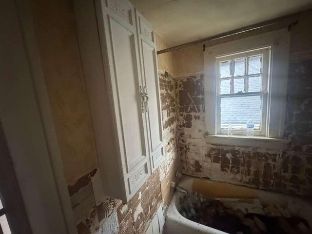 1320 6th Street, Muskegon, MI 49441