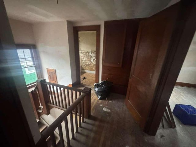 1320 6th Street, Muskegon, MI 49441