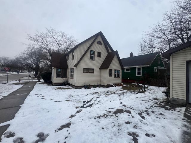 1320 6th Street, Muskegon, MI 49441