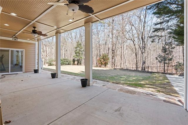 6154 Baybrook Trace, Hoschton, GA 30548