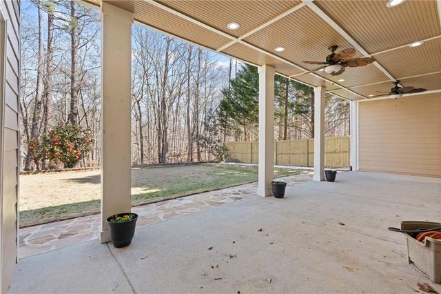 6154 Baybrook Trace, Hoschton, GA 30548