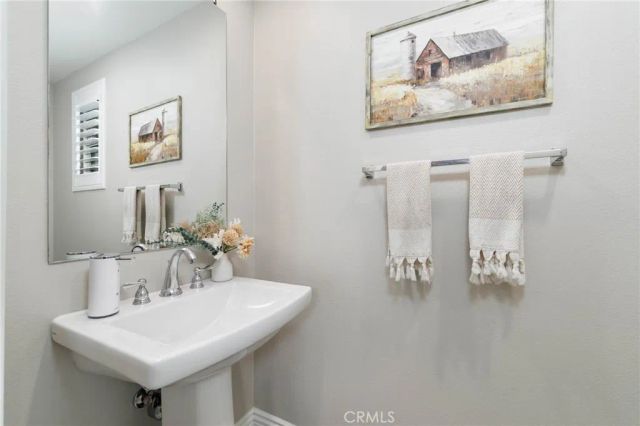 837 Iris Way C, Azusa, CA 91702