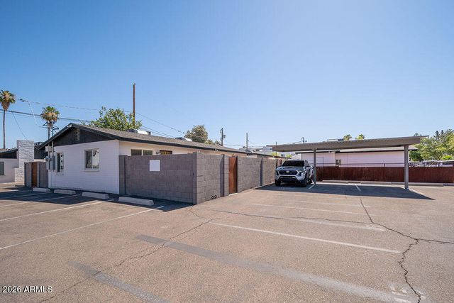 4401 N 21st Street, Phoenix, AZ 85016