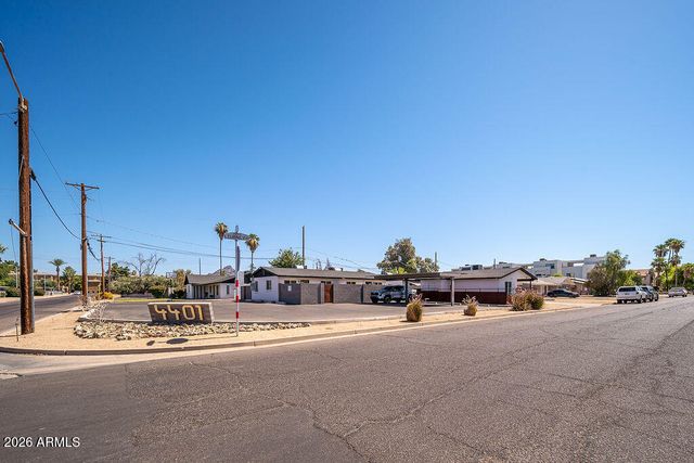 4401 N 21st Street, Phoenix, AZ 85016