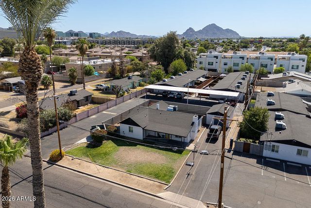 4401 N 21st Street, Phoenix, AZ 85016