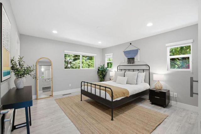 982 Wright Avenue 3, Mountain View, CA 94043