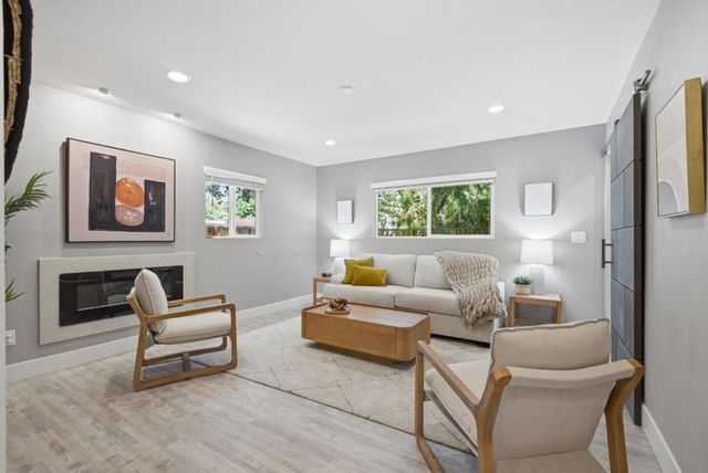 982 Wright Avenue 3, Mountain View, CA 94043