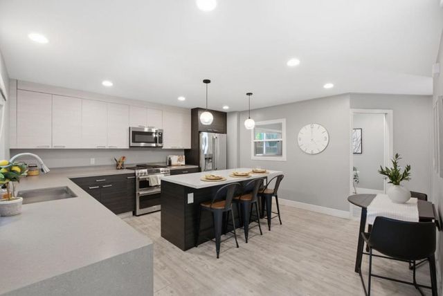 982 Wright Avenue 3, Mountain View, CA 94043