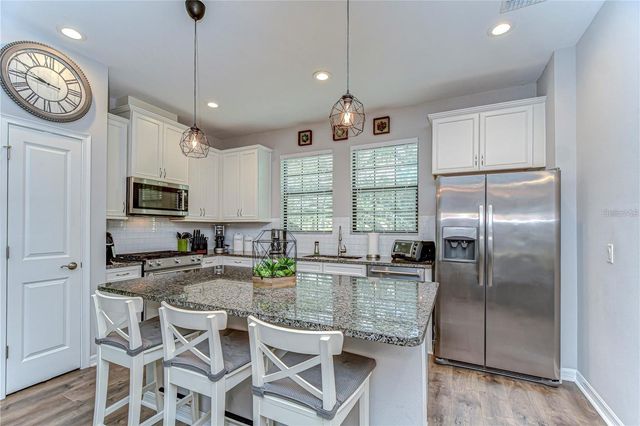 5703 COLONY GLEN ROAD, Lithia, FL 33547