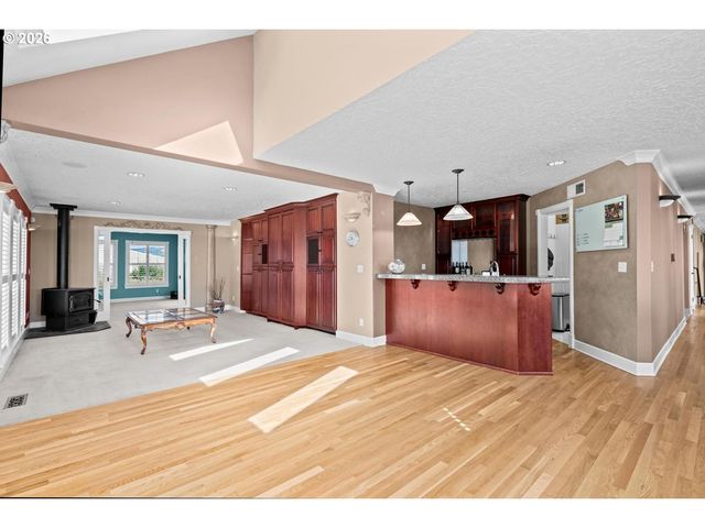 17945 Sw HILLSBORO Hwy, Hillsboro, OR 97123
