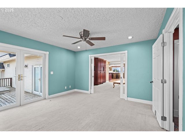 17945 Sw HILLSBORO Hwy, Hillsboro, OR 97123