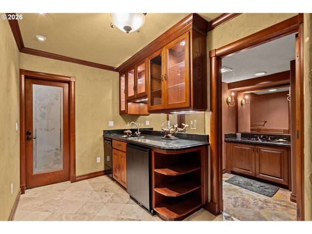 17945 Sw HILLSBORO Hwy, Hillsboro, OR 97123