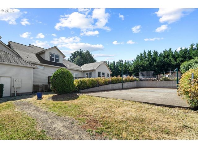 17945 Sw HILLSBORO Hwy, Hillsboro, OR 97123