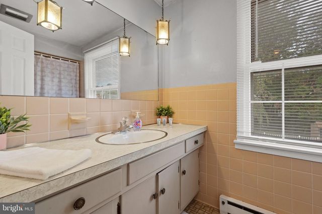125 BAILEY ST, Steelton, PA 17113