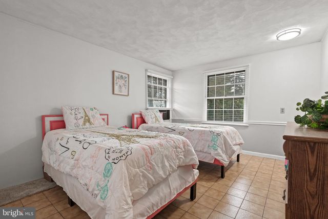125 BAILEY ST, Steelton, PA 17113