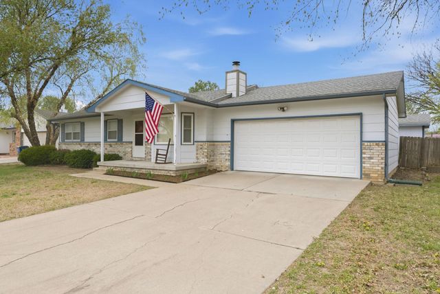 5708 Denise St, Bel Aire, KS 67220