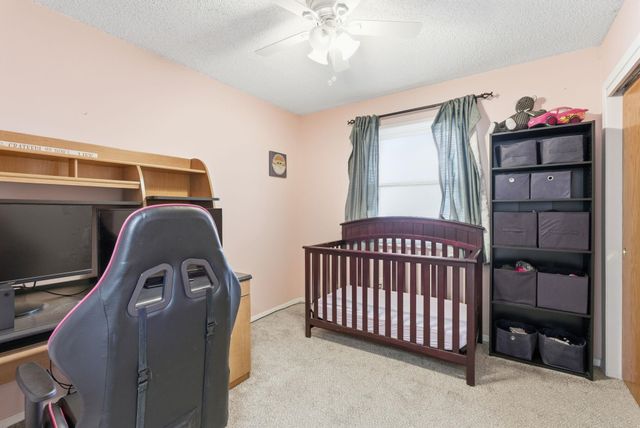 5708 Denise St, Bel Aire, KS 67220