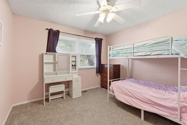 5708 Denise St, Bel Aire, KS 67220