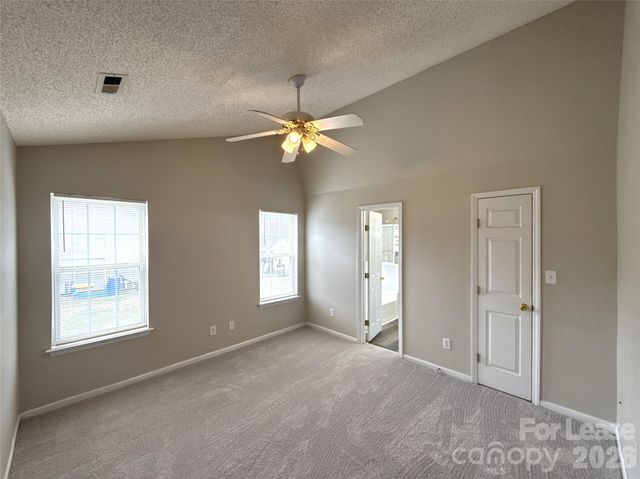 1511 Hudson Graham Lane, Charlotte, NC 28216