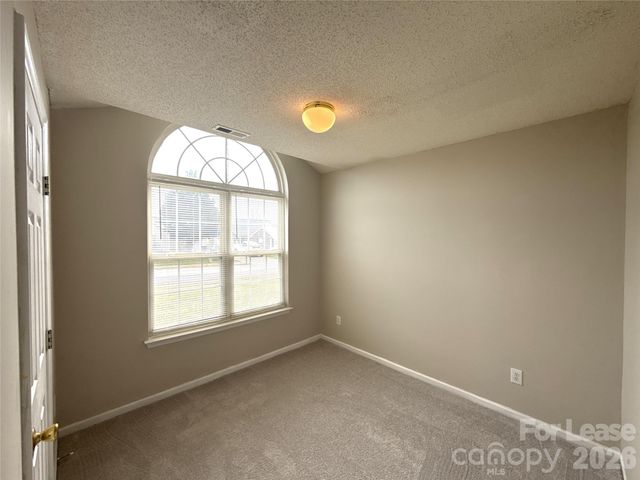 1511 Hudson Graham Lane, Charlotte, NC 28216