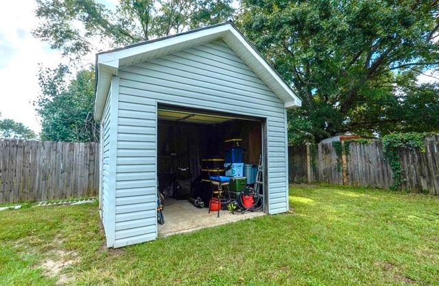 105 Periwinkle Ct, Dothan, AL 36301