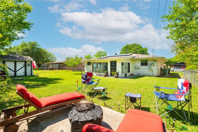 925 S Andrews Avenue, Sherman, TX 75090
