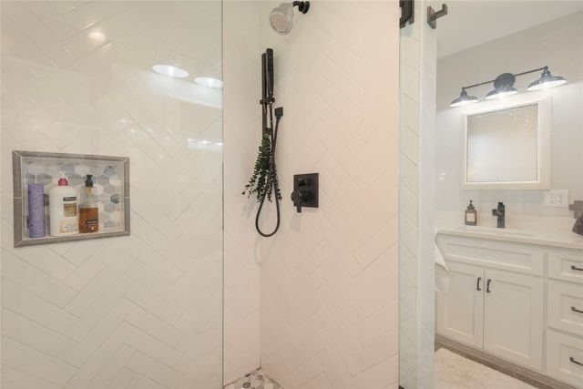 925 S Andrews Avenue, Sherman, TX 75090