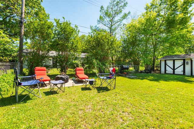 925 S Andrews Avenue, Sherman, TX 75090