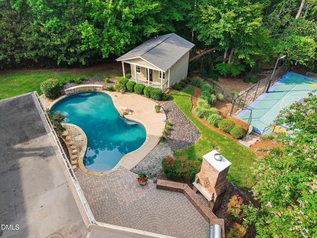 1024 Stradshire Drive, Raleigh, NC 27614