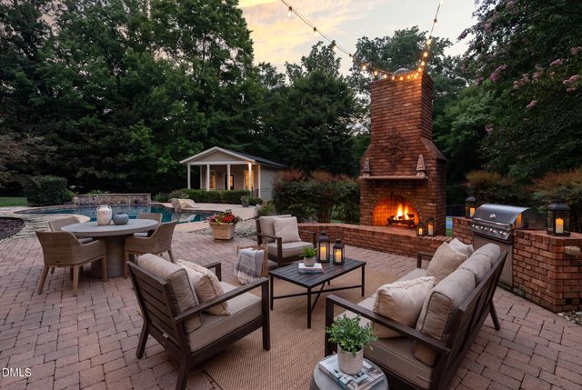 1024 Stradshire Drive, Raleigh, NC 27614