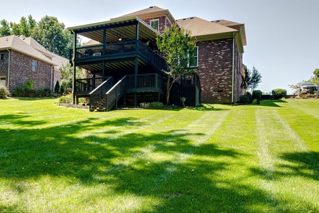 1306 Camelot Bay, Mount Juliet, TN 37122