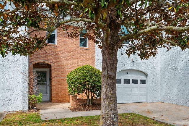 32 Meander Row 8, Charleston, SC 29412
