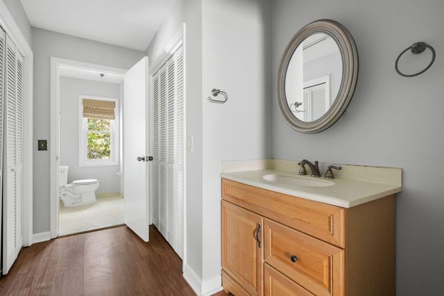 32 Meander Row 8, Charleston, SC 29412