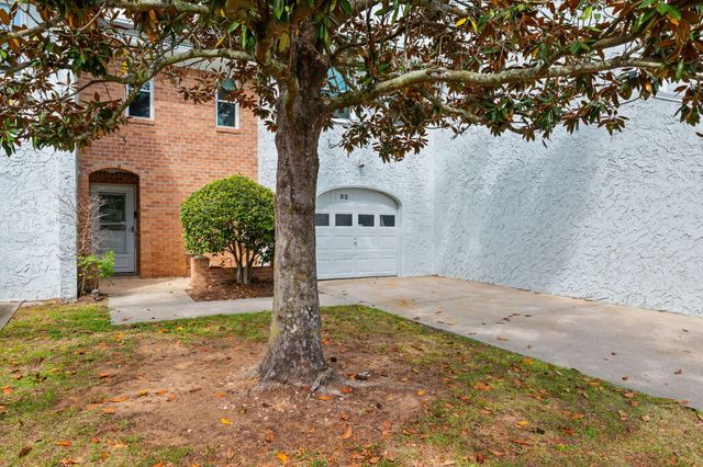 32 Meander Row 8, Charleston, SC 29412