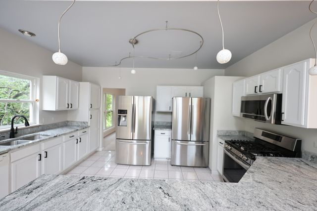 235 E Grand Avenue, Fox Lake, IL 60020