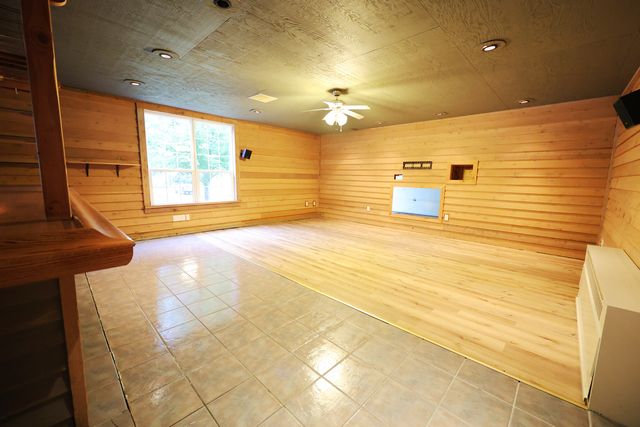 235 E Grand Avenue, Fox Lake, IL 60020