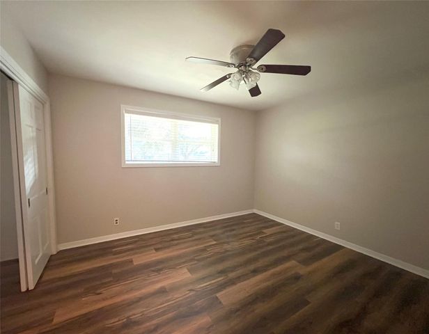 1106 Chapel Lane, El Campo, TX 77437