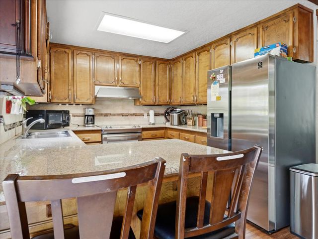 51660 Quail Run Dr, Oakhurst, CA 93644