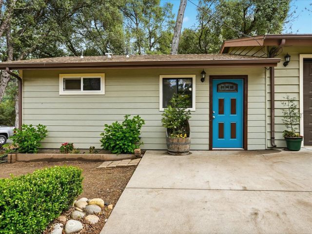 51660 Quail Run Dr, Oakhurst, CA 93644