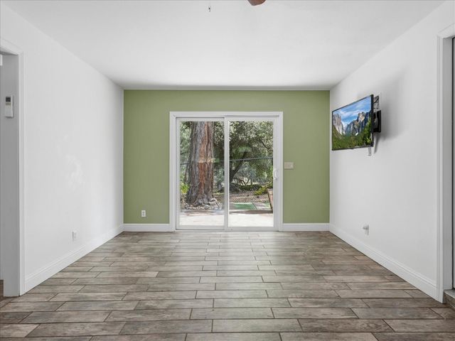 51660 Quail Run Dr, Oakhurst, CA 93644